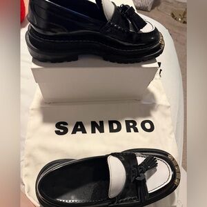 Sandro Black & White Tassel Chunky Loafers size 38 EUR great condition